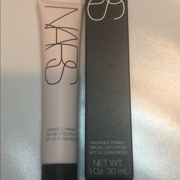 BRAND NEW: NARS RADIANCE PRIMER - Picture 2 of 3